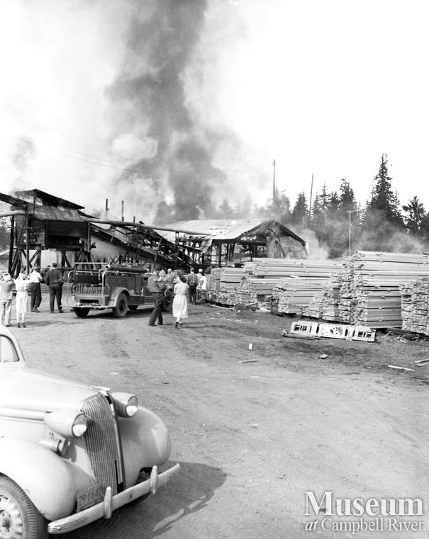 Fire at Beecher Lake Lumber Co. sawmill