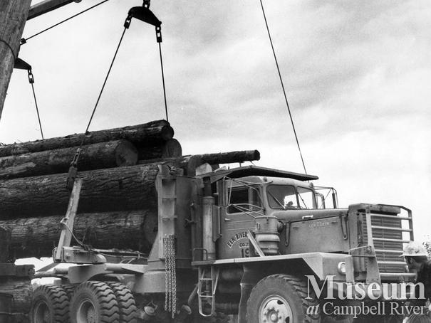 Loaded logging truck