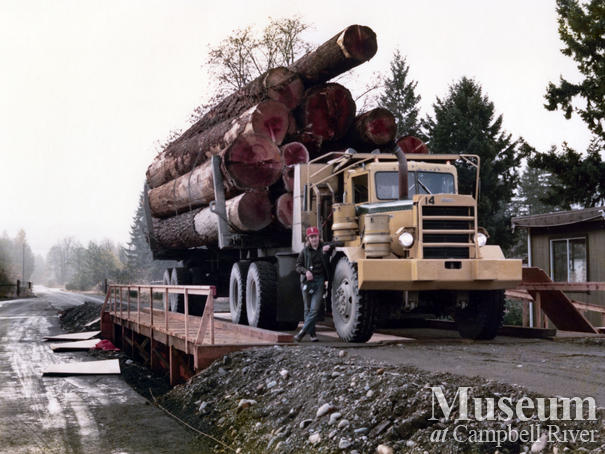 Elk River Timber Co. logging truck