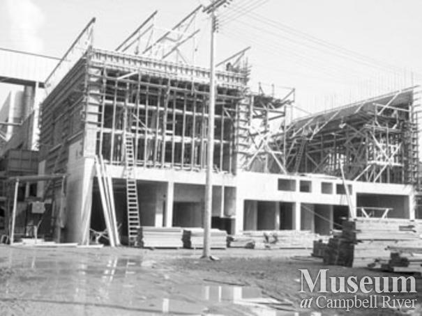 Constructing the Elk Falls Mill Campbell River